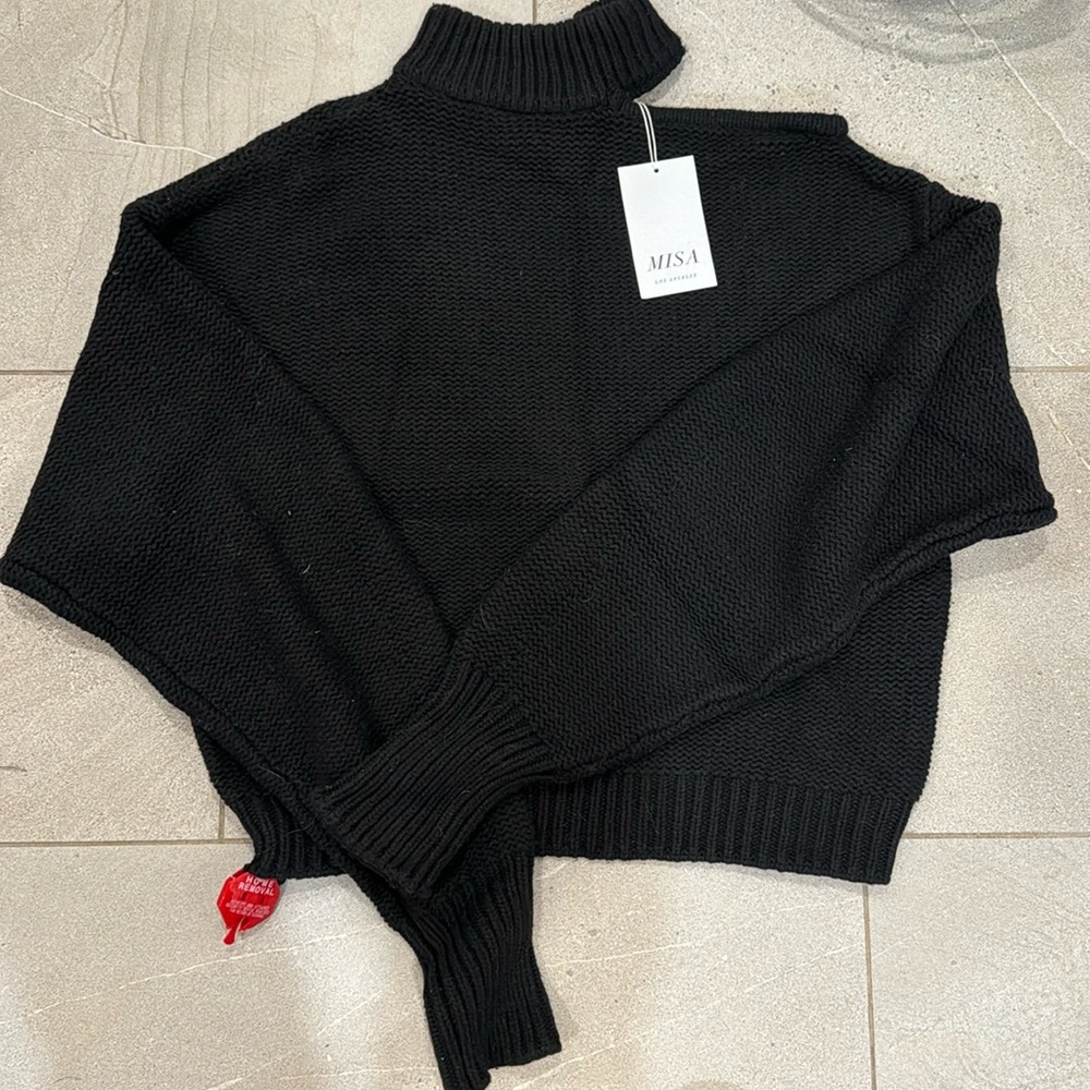 MISA black sweater small